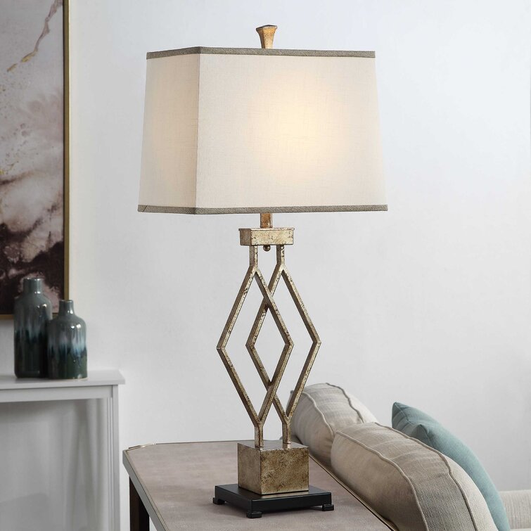 Alesso Metal Table Lamp - Chic Decora