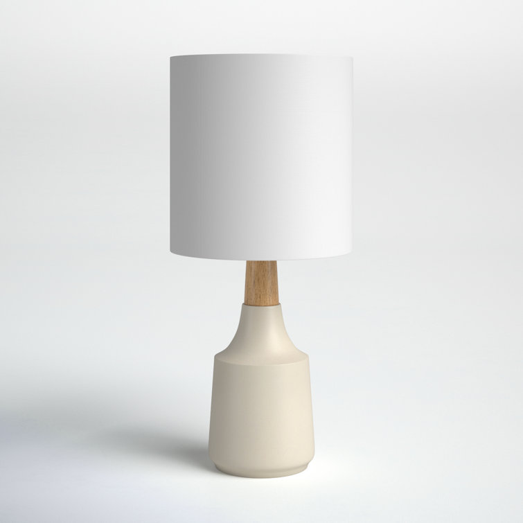 Banebrudge Table Lamp - Chic Decora