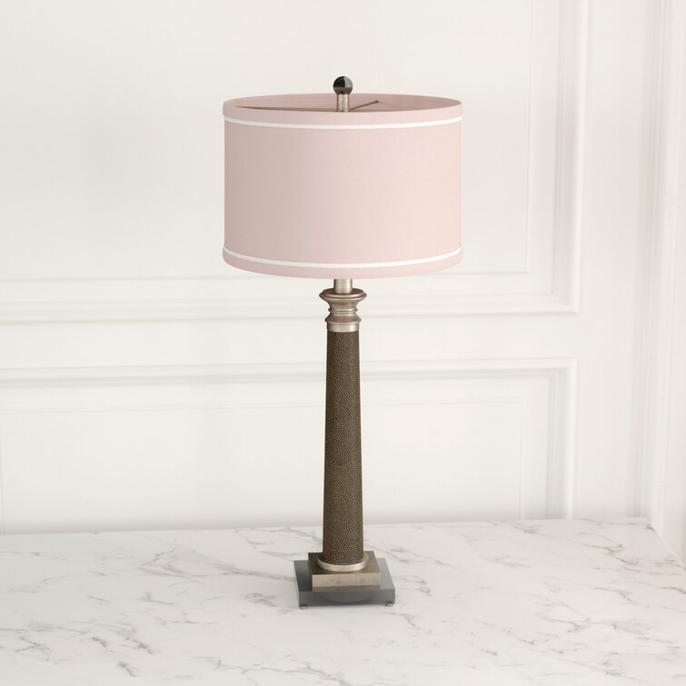 Wagenen Resin Table Lamp - Chic Decora