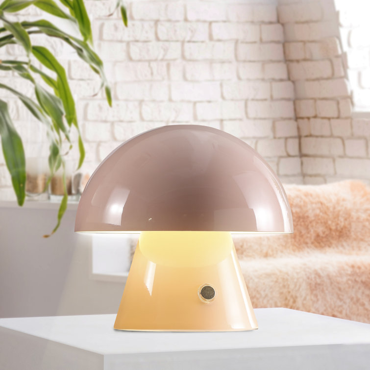 Xyanna Metal Desk Lamp - Chic Decora