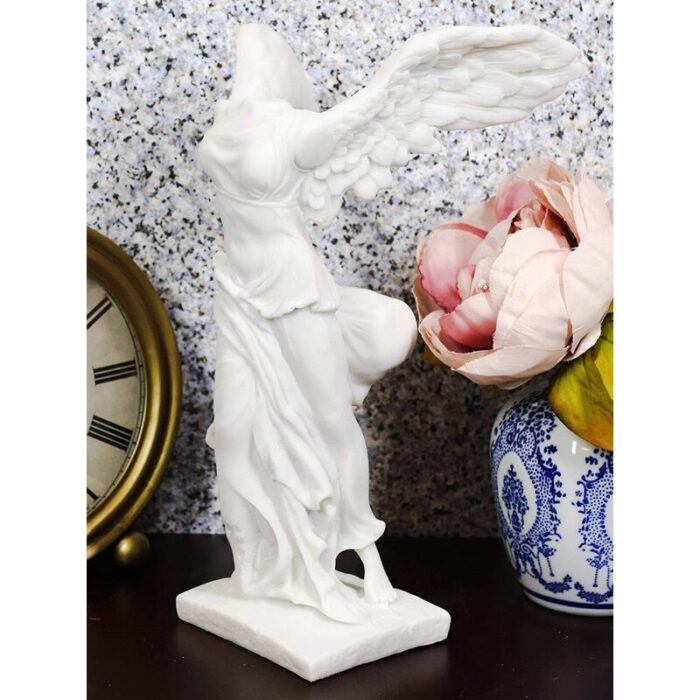 Abagail Figurines & Sculptures - Chic Decora