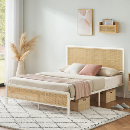 Agunde Platform Bed - Chic Decora