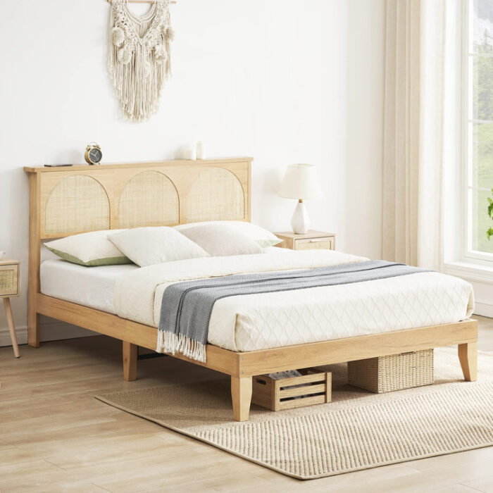 Alisabeth Platform Bed - Chic Decora