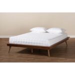 Baelynn Platform Bed - Chic Decora