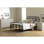 Balka Platform Metal Bed - Chic Decora