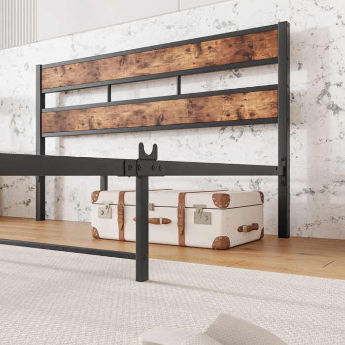 Blucher Metal Bed - Chic Decora