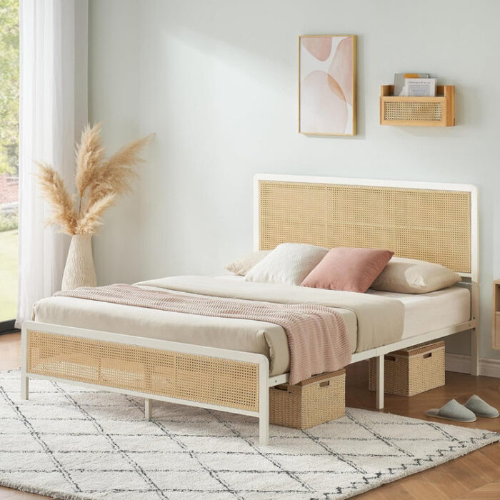 Bundeena Bed - Chic Decora