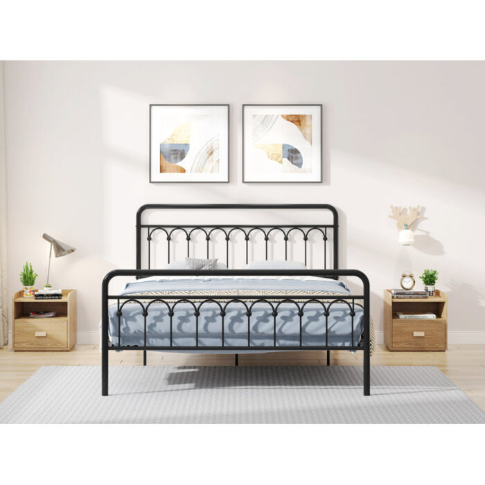 Callium Metal Platform Bed - Chic Decora