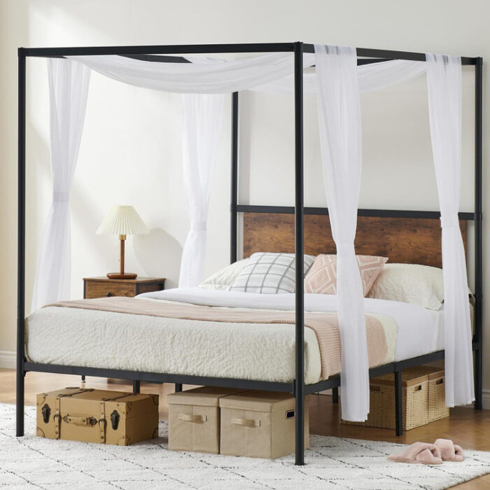 Canopy Bed - Chic Decora