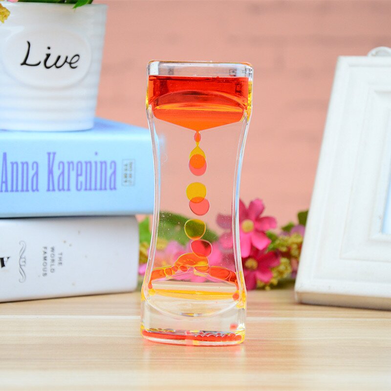 Fellsmere Hourglass - Chic Decora