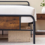 Guiseppe Wood Platform Bed - Chic Decora