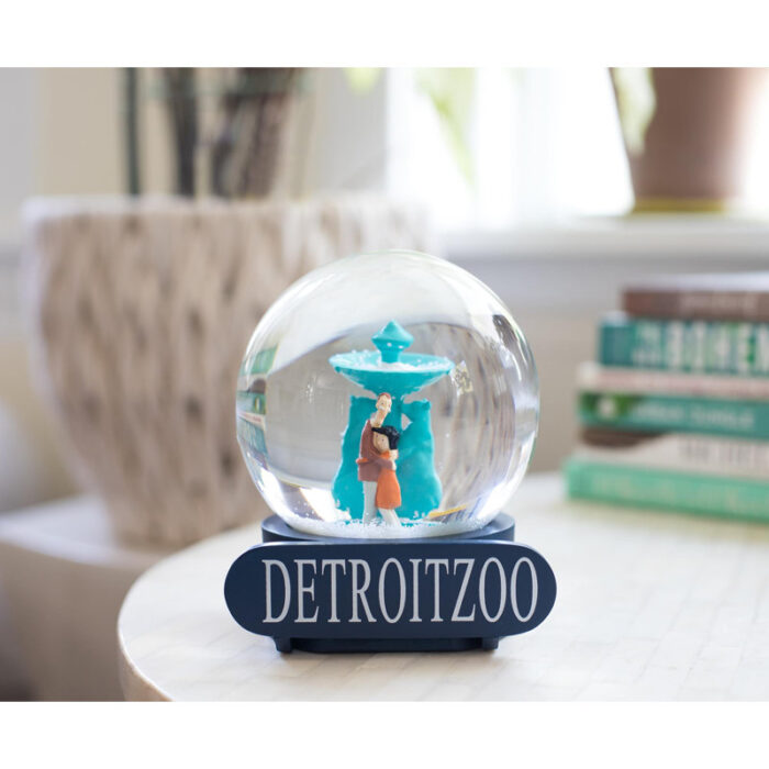 Haldo Entertainment Cloche Or Water Globe - Chic Decora