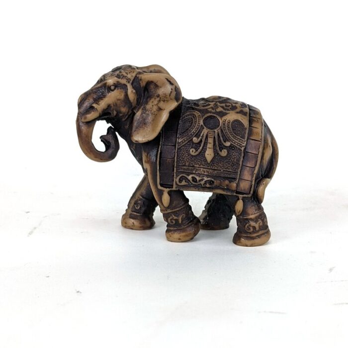 Handmade Animals Figurines & Sculptures - Chic Decora