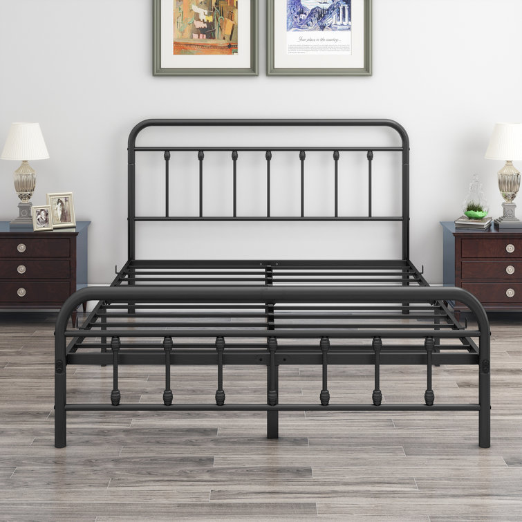 Larissa Metal Bed - Chic Decora