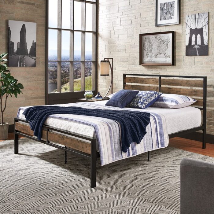 Iron Platform Bed - Chic Decora