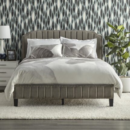 Aashay Metal Open-Frame Bed - Chic Decora