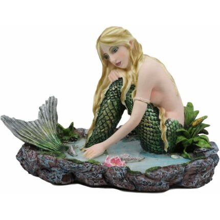 Azur Handmade People Figurines & Sculptures - Chic Decora