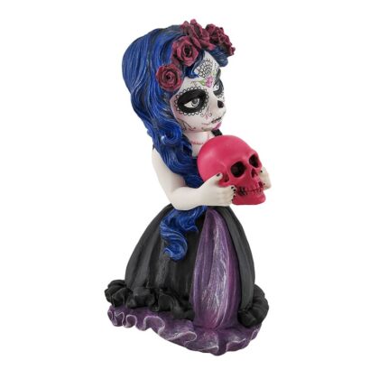 Taybah Entertainment Figurines & Sculptures - Chic Decora