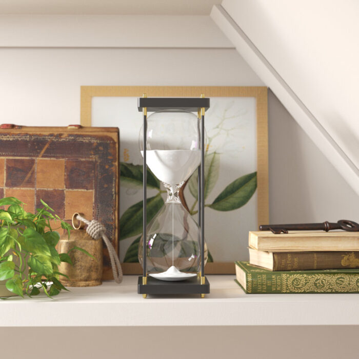 Leeds Furniture Hourglass - Chic Decora