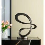 Lonelle Figurines & Sculptures - Chic Decora