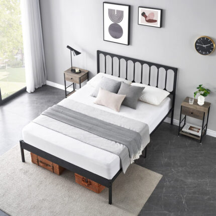 Mory Metal Bed - Chic Decora