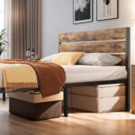 Parishay Standard Metal Bed - Chic Decora