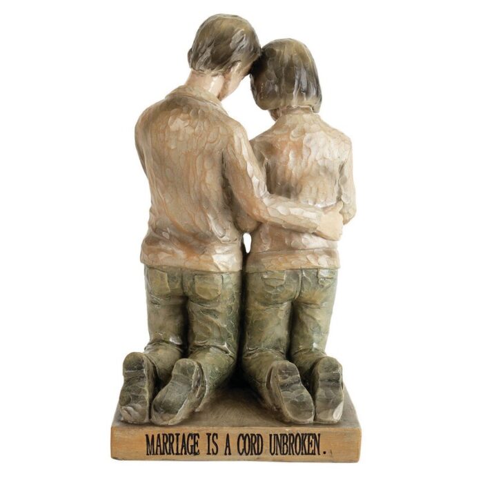 People Figurines & Sculptures - Chic Decora