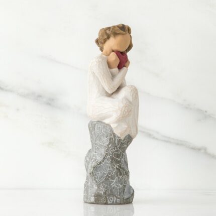 Figure on Wood Base - Chic Decora