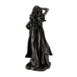 People Figurines & Sculptures - Chic Decora