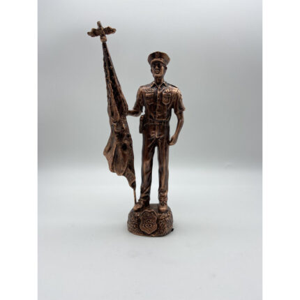 Handmade Figurines & Sculptures - Chic Decora