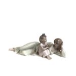 Ryhmes People Figurines & Sculptures - Chic Decora