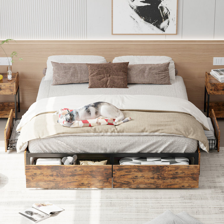 Taylor-Paige Bed Frame - Chic Decora