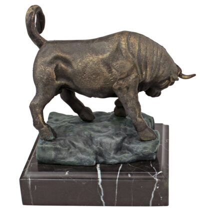 The Bull of Wall Street Cast Iron Figurine - Chic Decora