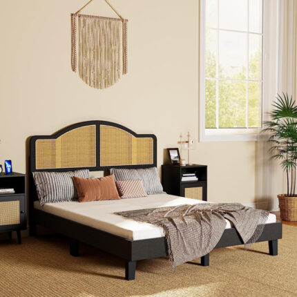 Altrice Wood Bed - Chic Decora