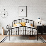 Verena Metal Spindle Bed - Chic Decora