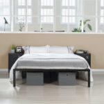 Waleria Metal Bed - Chic Decora