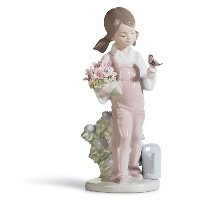 People Figurines & Sculptures - Chic Decora