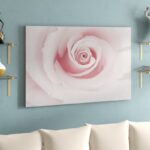 ” Rose Embrace “ - Chic Decora