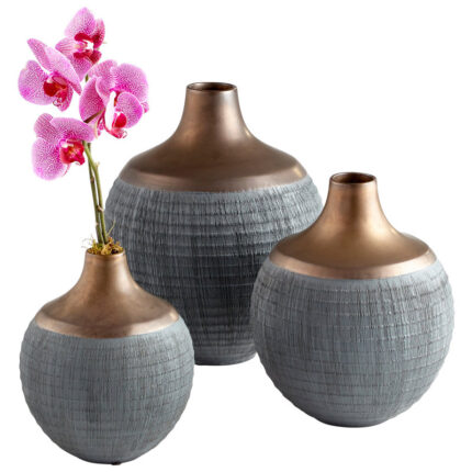 Aaria Ceramic / Porcelain Table Vase - Chic Decora