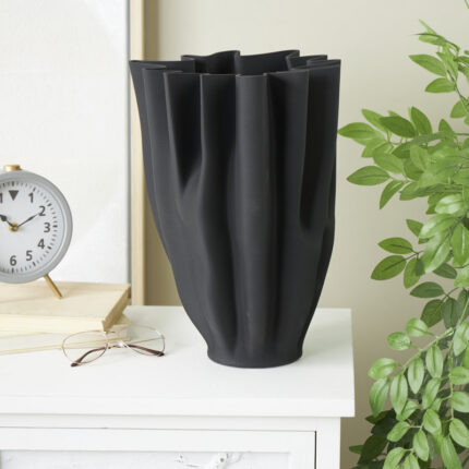 Acosta Ceramic Table Vase - Chic Decora