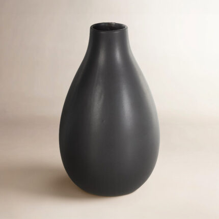 Ceramic Minimalistic Decorative Vase - Chic Decora