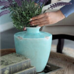 Croslin Table Vase - Image 4