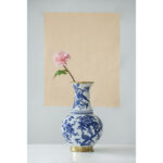 D9.5x16" Blue and White Chinoiserie Flower vase with Gold Accents - Image 2
