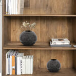 Enrique Aluminum Table Vase - Image 3