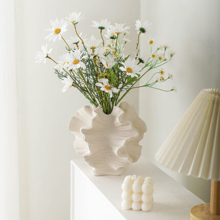 Kamran Handmade Ceramic / Porcelain Table Vase - Chic Decora