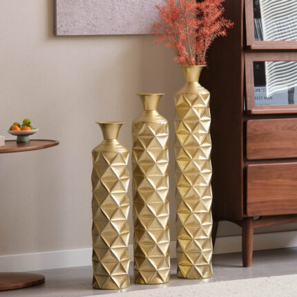 Medhansh Metal Floor Vase, Tall Large Floor Vase with Glittering Triangle Prism Design (Set of 3) - Chic Decora