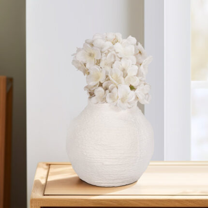 Naylor Handmade Table Vase - Chic Decora