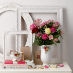 Old Country Roses Large Table Vase - Image 2