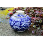 Rouncey Handmade Porcelain China Decorative Urns & Jars