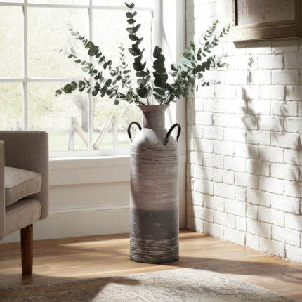 Skyla Metal Table Vase - Chic Decora